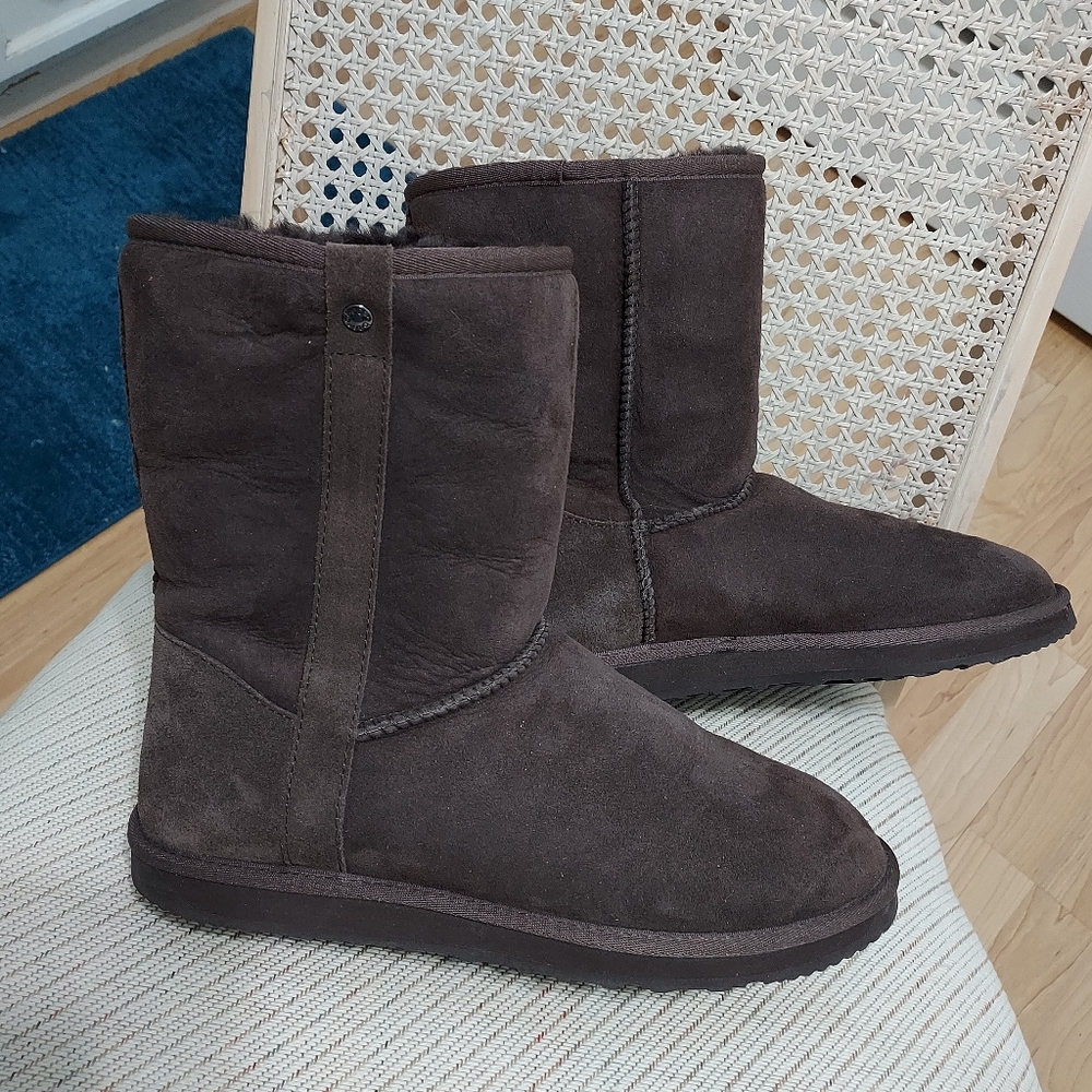 ABEO suede boots - size 9